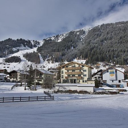 Hotel Garni Europa Sankt Anton am Arlberg Buitenkant foto