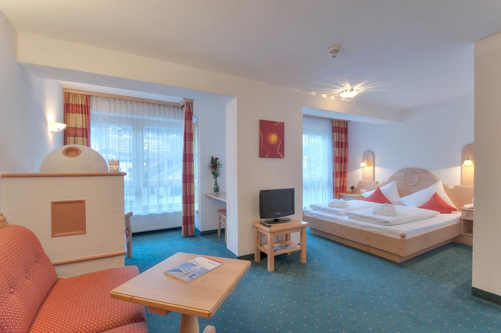 Hotel Garni Europa Sankt Anton am Arlberg Kamer foto