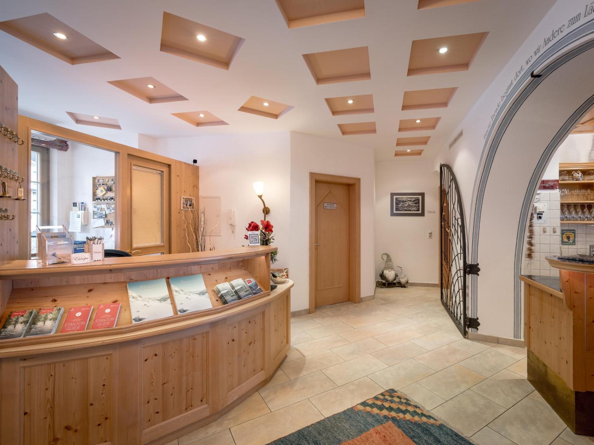 Hotel Garni Europa Sankt Anton am Arlberg Buitenkant foto