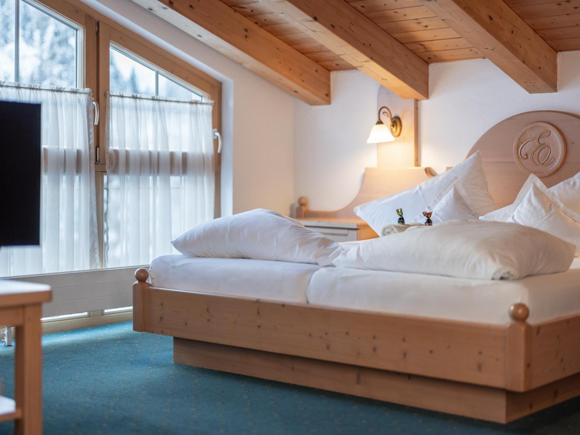 Hotel Garni Europa Sankt Anton am Arlberg Buitenkant foto