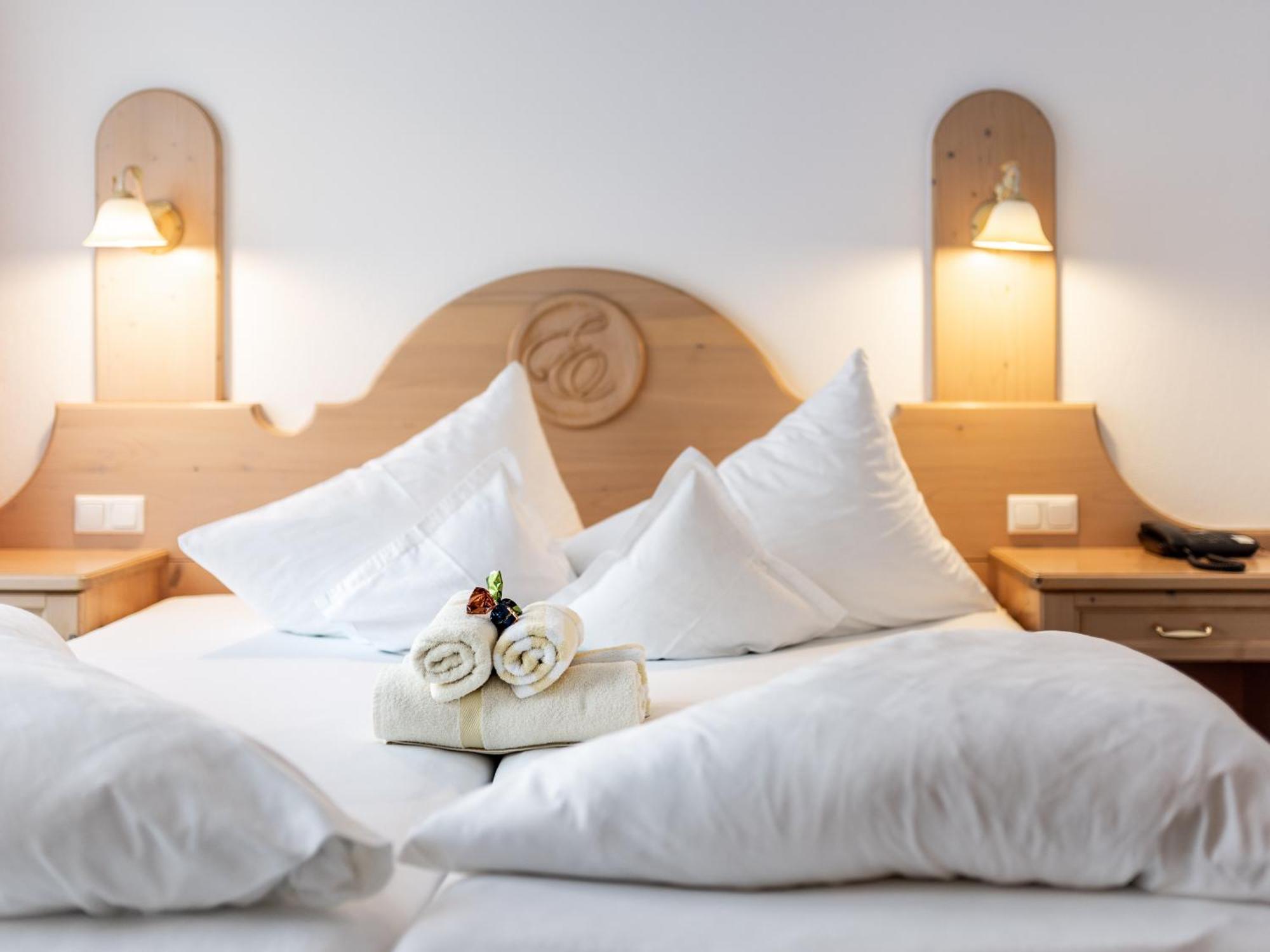 Hotel Garni Europa Sankt Anton am Arlberg Buitenkant foto